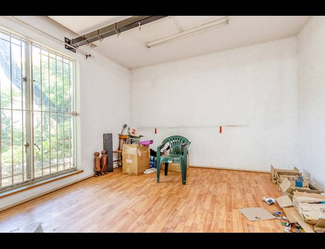 230M² OFFICE TO LET IN DUNKELD